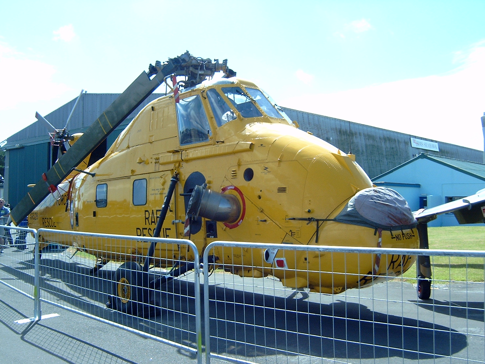 s2300014.jpg